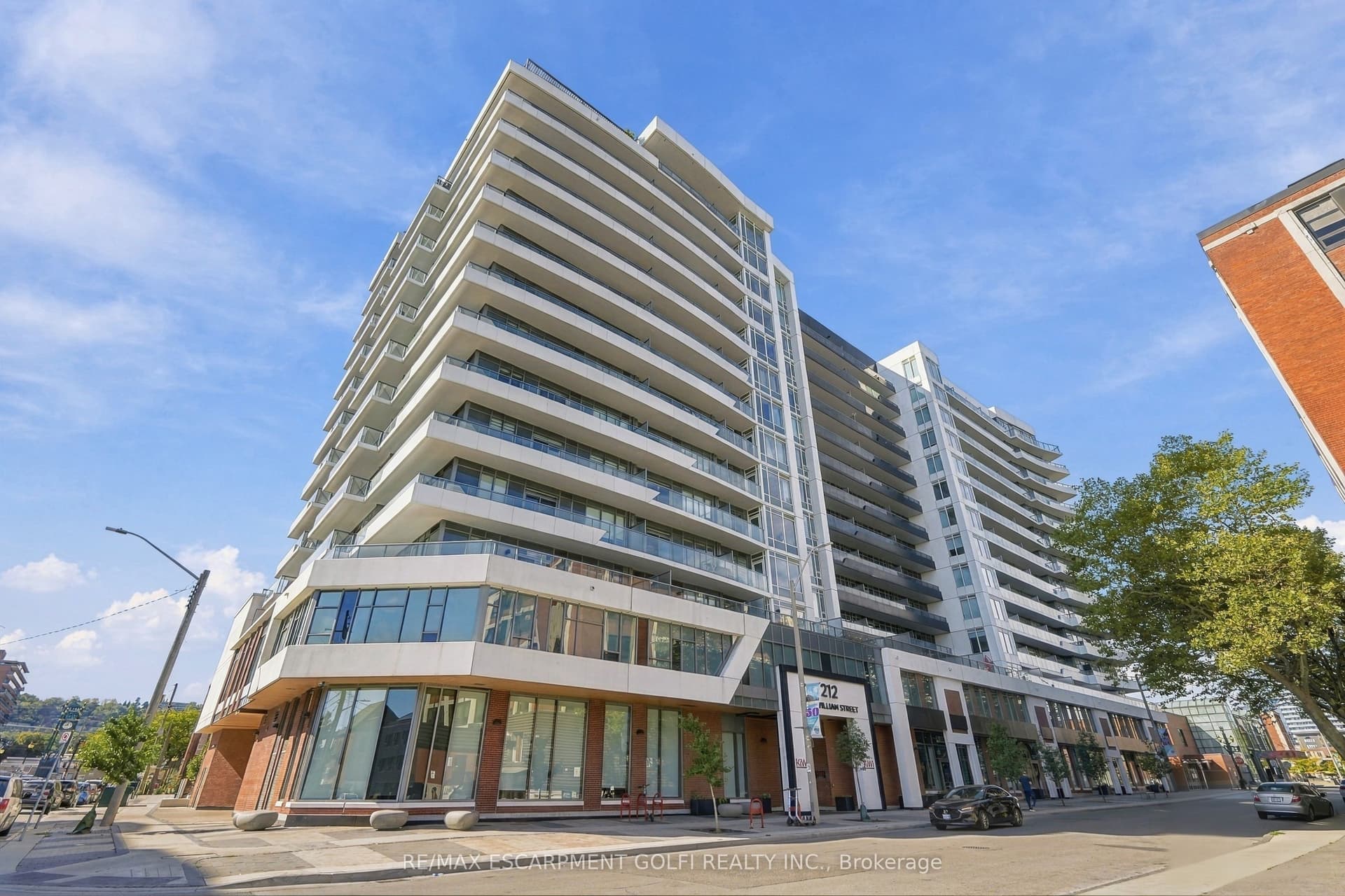 Suite 515 · Floor 5, Unit 515 · 212 King William St