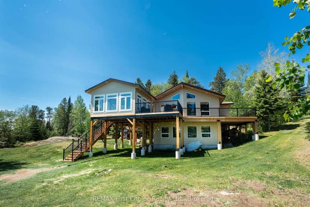 Detached at 220D Phantom Drive, Kenora, ON P0X 1C0
