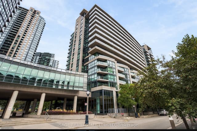 Condo Apartment at 209 Fort York Boulevard 579, Toronto, ON M5V 4A1, Toronto C01