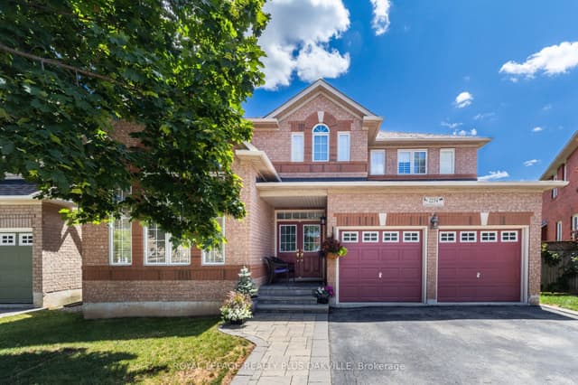 Detached at 2254 Dunforest Crescent, Oakville, ON L6M 4X3
