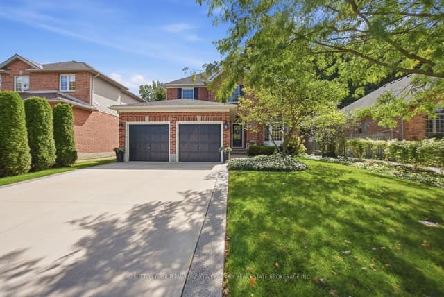 Detached at 111 Hesketh Street, London North, ON N6G 5H5