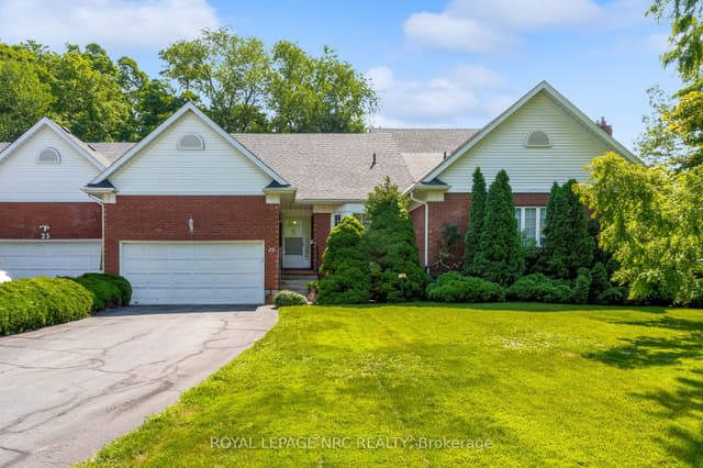 Att/Row/Townhouse at 25 Milburn Drive, Pelham, ON L0S 1E4