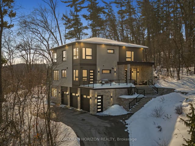 Detached at 111 Grand Ridge Drive, Cambridge, ON N1S 4E4