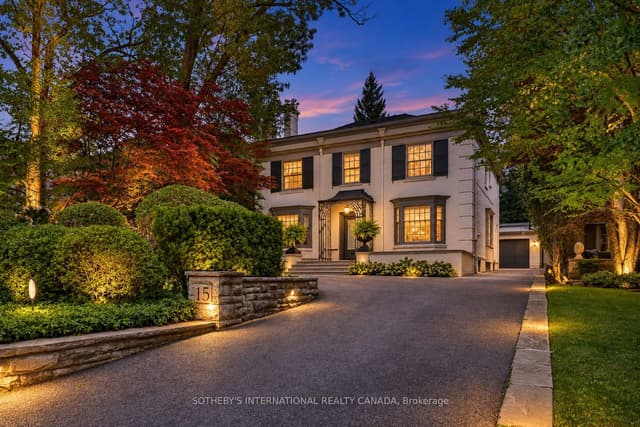 Detached at 15 Alexandra Wood, Toronto, ON M5N 2S2, Toronto C04