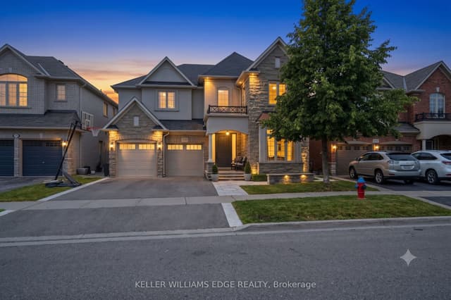 Detached at 3202 Saltaire Crescent, Oakville, ON L6M 0K8
