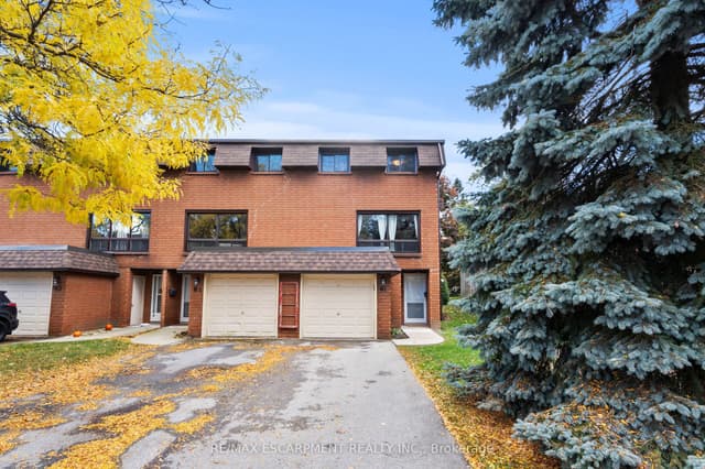 Condo Townhouse at 444 Stone Church Road W N1, Hamilton, ON L9B 1R1