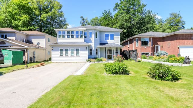 Detached at 1842 Simcoe Boulevard, Innisfil, ON L9S 4N4
