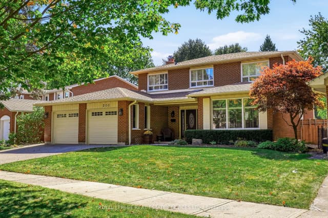Detached at 200 All Saints Crescent, Oakville, ON L6J 5M9