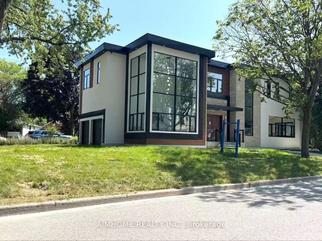 Detached at 21 Shadbolt Court, Markham, ON L3R 1X3