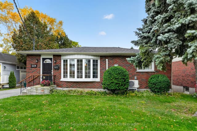 Detached at 229 Water Street, Cobourg, ON K9A 1R3
