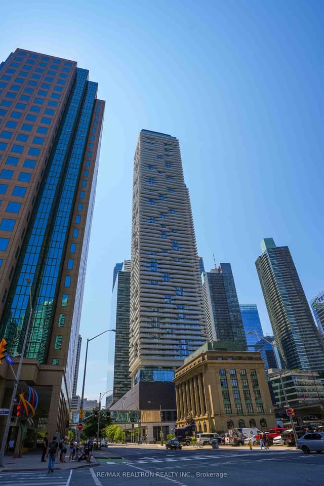 Condo Apartment at 88 Harbour Street 4004, Toronto, ON M5J 1B7, Toronto C01