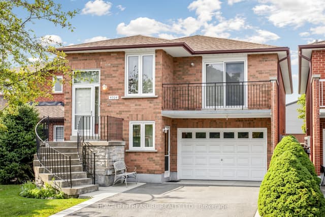 Detached at 4304 Curia Crescent, Mississauga, ON L4Z 2X4