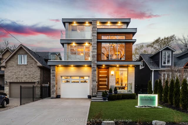 Detached at 852 Goodwin Road, Mississauga, ON L5G 4J7