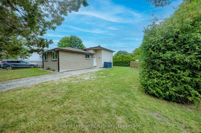 Detached at 727 Johnston Crescent, Kincardine, ON N2Z 1S5