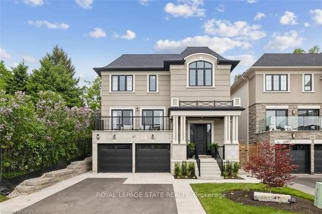 Detached at 47 Cielo Court, Hamilton, ON L9B 0J1
