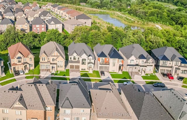 Detached at 100 Dairymaid Road, Brampton, ON L6X 5R9