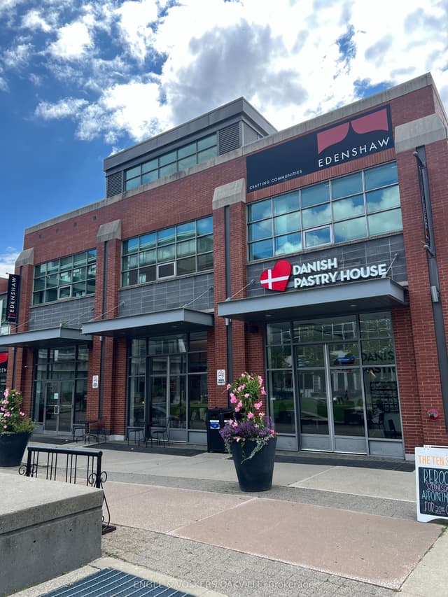 Commercial Retail at 129 Lakeshore Road E Unit F, Mississauga, ON L5G 4V6
