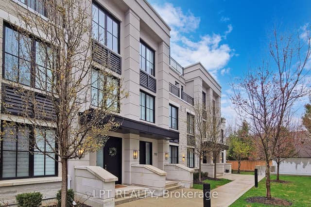 Condo Townhouse at 1180 Cawthra Road 110, Mississauga, ON L5G 0A5