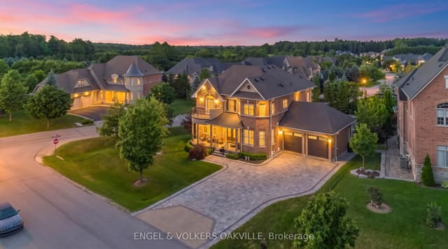 Detached at 3 Holdroyd Court, Halton Hills, ON L7G 0E8