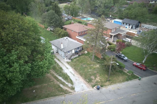 Detached at 148 Rowntree Mill Road S, Toronto, ON M9L 1C9, Toronto W05