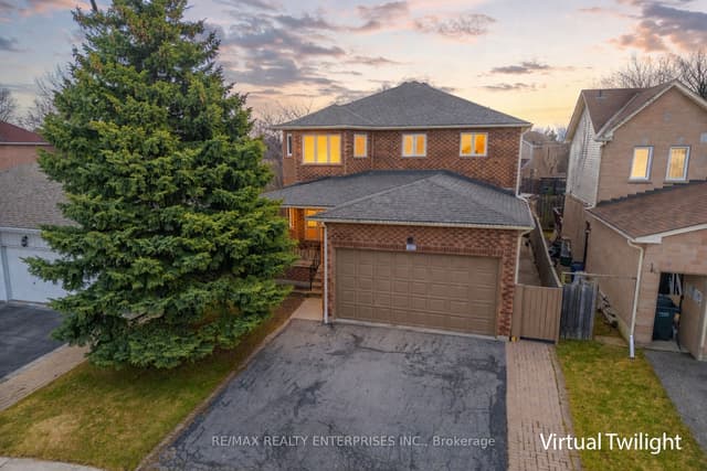 Detached at 3022 Dalehurst Drive, Mississauga, ON L5N 6M8