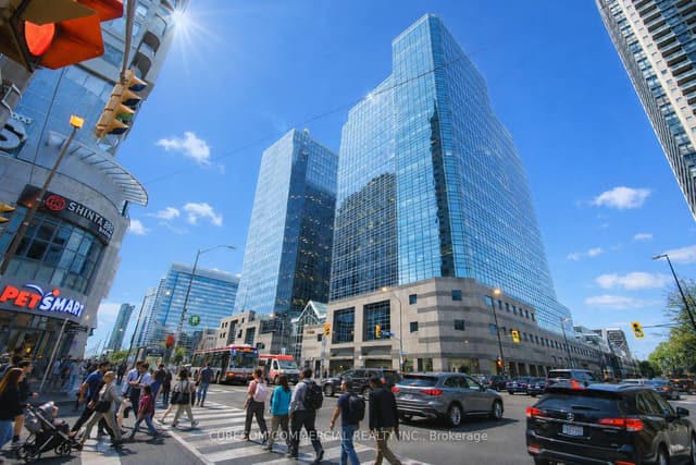 Office at 5150 Yonge Street C34, Toronto, ON M2N 6L8, Toronto C07