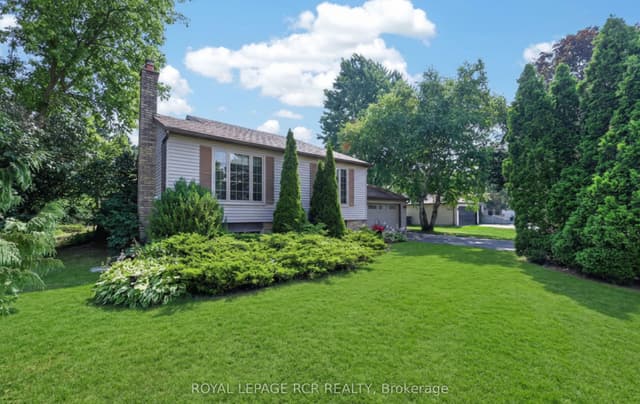 Detached at 60 Holmes Drive, Caledon, ON L7K 0A7