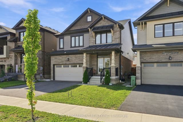 Detached at 35 Royal Coachman Way, Hamilton, ON L8J 0M2