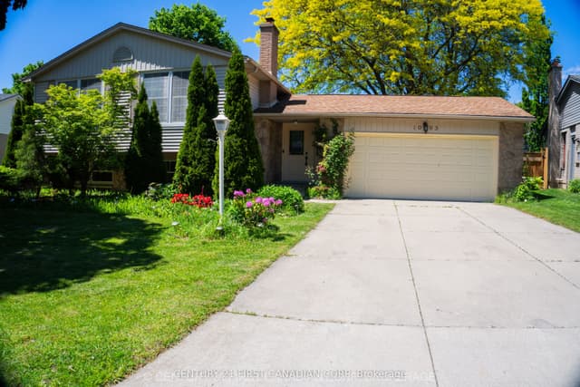 Detached at 1095 Prince George Road, London North, ON N6H 4E2