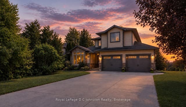 Detached at 482 CREEKWOOD Drive, Saugeen Shores, ON N0H 2L0