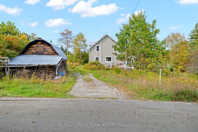 Detached at 328 Clyde Forks Road, Lanark Highlands, ON K0G 1K0