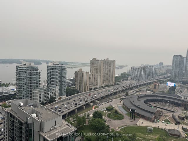 Condo Apartment at 30 GRAND TRUNK Crescent 3712, Toronto, ON M5J 3A4, Toronto C01
