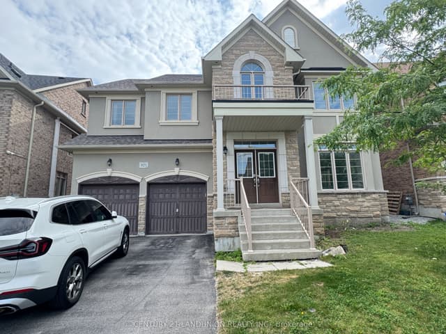 Detached at 921 Goring Circle, Newmarket, ON L3X 0B6