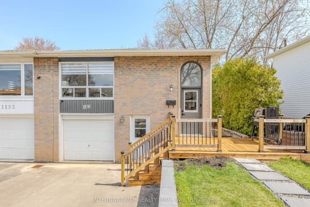 Semi-Detached at 1291 Consort Crescent, Burlington, ON L7M 1J8