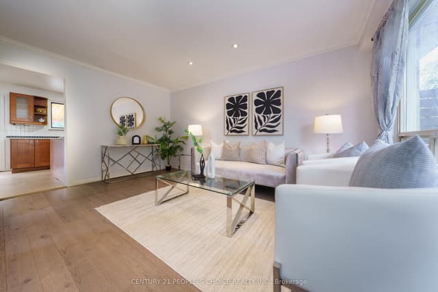 Semi-Detached at 172 Hollyberry Trail, Toronto, ON M2H 2P4, Toronto C15