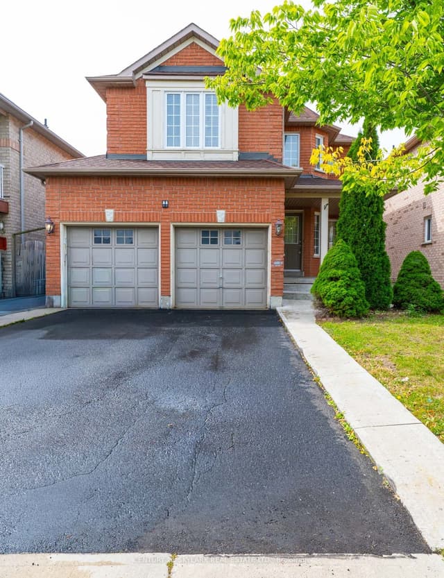 Detached at 44 Fallstar Crescent, Brampton, ON L7A 2J6