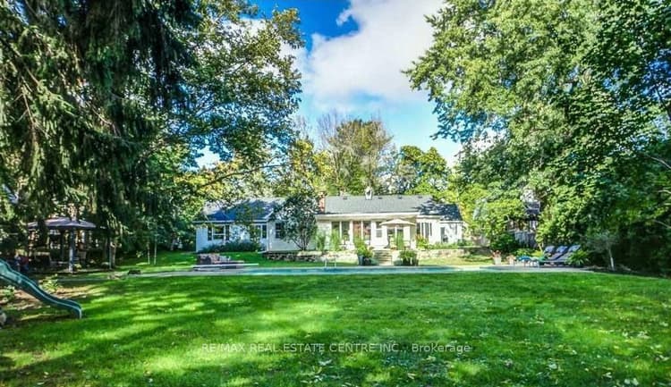 582 Cedar Avenue