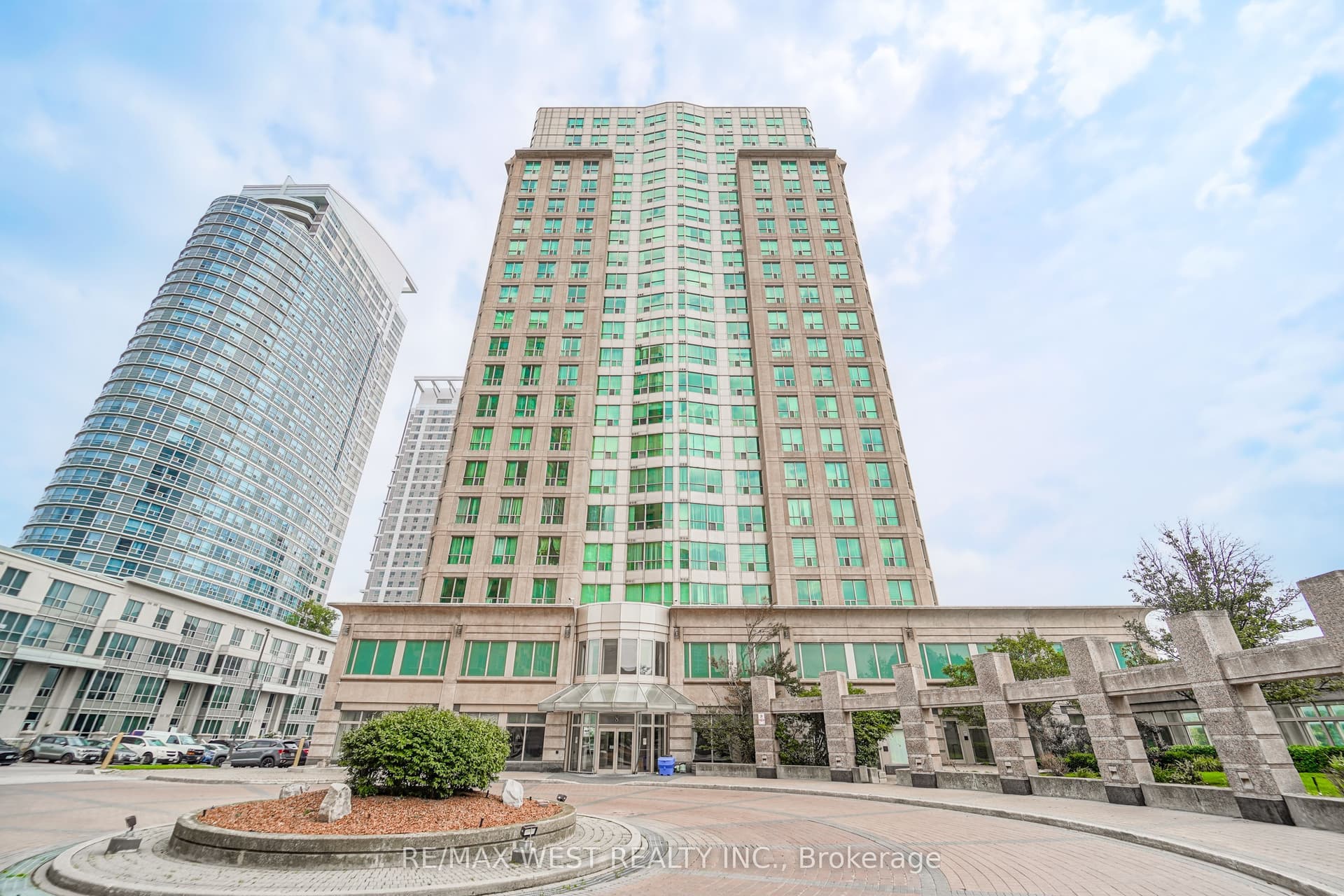 Suite PH103 · Penthouse, Unit PH103 · 8 Lee Centre Dr