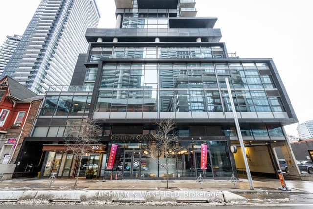 Office at 292 Adelaide Street W 600, Toronto, ON M5V 1P6, Toronto C01