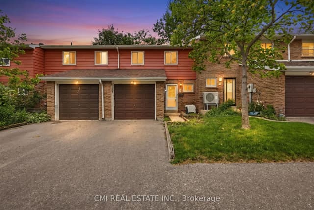 Condo Townhouse at 80 Dundalk Drive 44, Toronto, ON M1P 4T7, Toronto E04