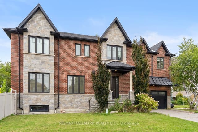 Detached at 10 Sunray Crescent, Toronto, ON M3M 2C5, Toronto W05