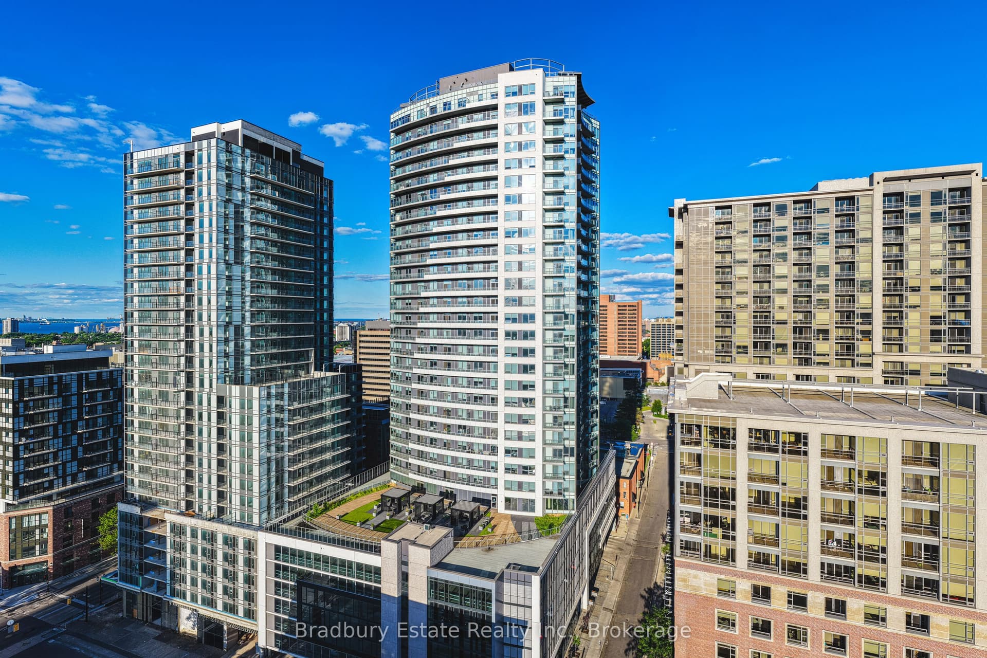 Suite 1002 · Floor 10, Unit 1002 · 20 George St