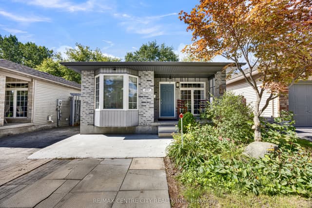 Detached at 297 HUNGERFORD Street, London East, ON N5W 6E3