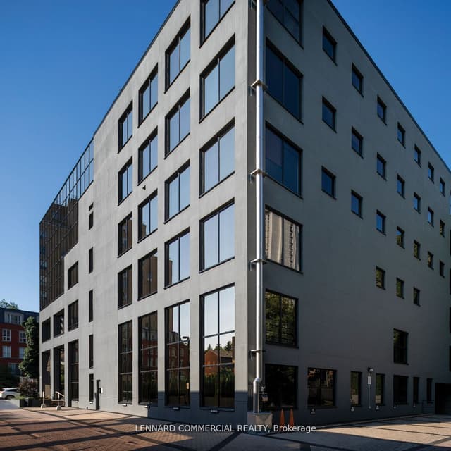 Office at 130 Merton Street 101, Toronto, ON M4S 3G9, Toronto C10