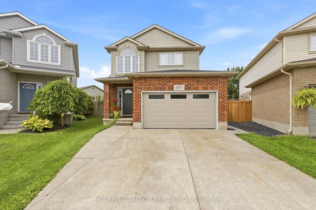 Detached at 897 Bradshaw Crescent, London North, ON N5X 0B6
