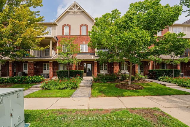 Condo Townhouse at 109 Georgian Drive 21, Oakville, ON L6H 0E7