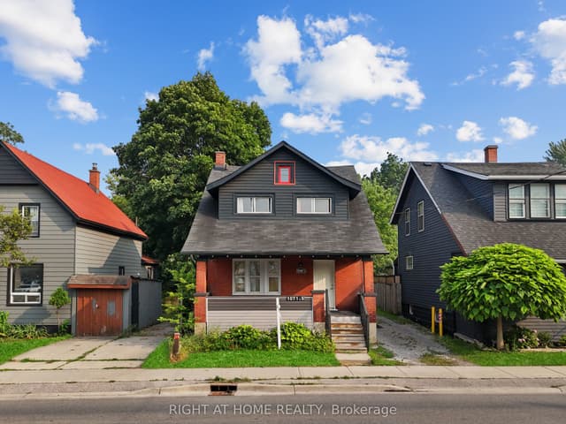 Triplex at 1071.5 Florence Street, London East, ON N5W 2M7