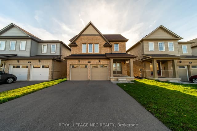 Detached at 97 Tumblewood Place, Welland, ON L3B 0J3