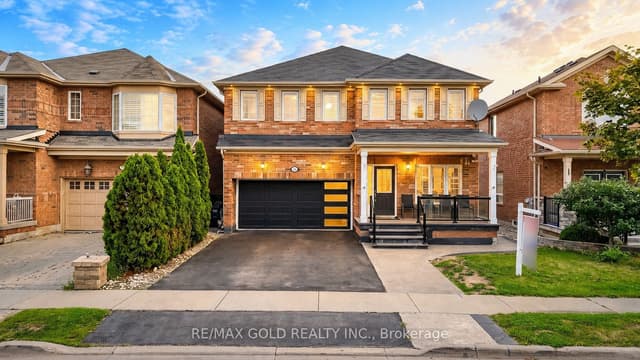 Detached at 29 Abbotsbury Drive, Brampton, ON L6X 0S4