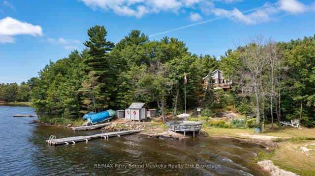 Detached at 1516 Georgian Bay W/A, The Archipelago, ON P0G 1K0